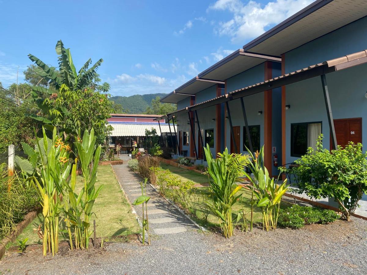 Villafarmsuk@Khanom Exteriér fotografie