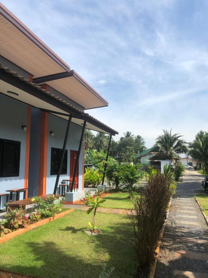 Villafarmsuk@Khanom Exteriér fotografie